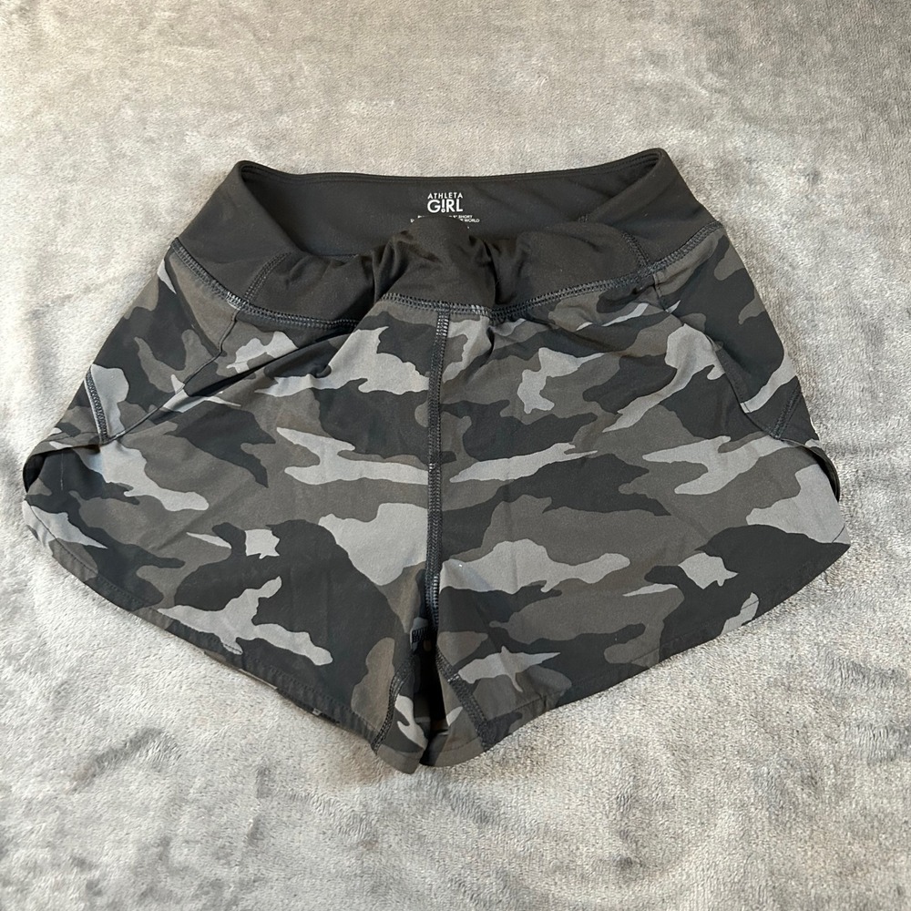 Athleta Girl Camo Running Shorts Athletic Activewear Black‎ Gray Medium (8-10)